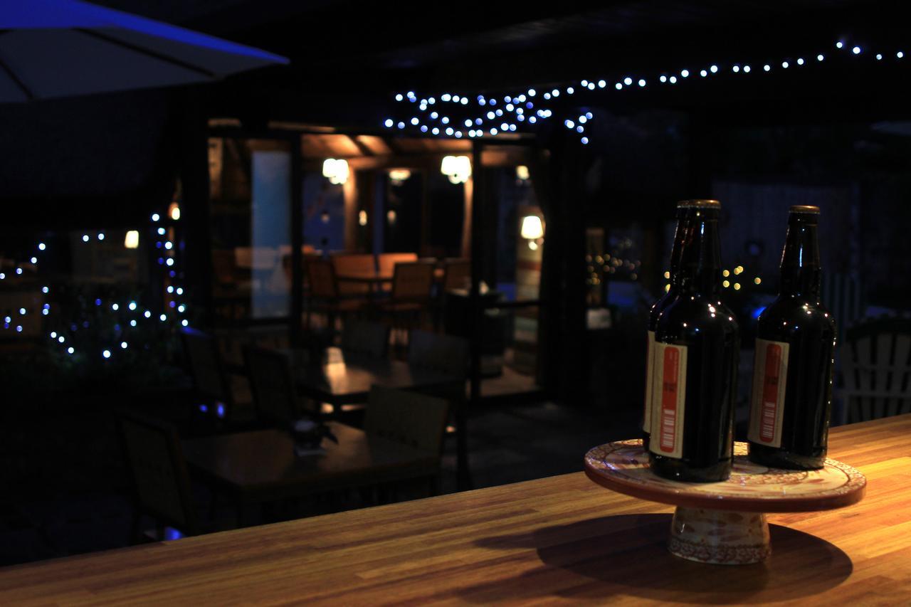Santoral Restaurante Y Posada Pet Friendly Atlántida Екстериор снимка
