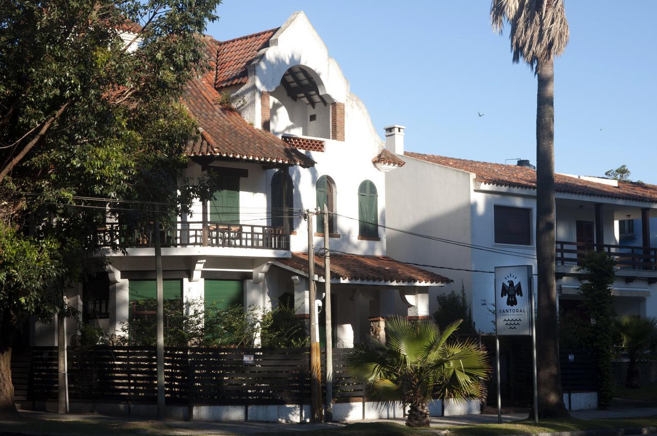 Santoral Restaurante Y Posada Pet Friendly Atlántida Екстериор снимка
